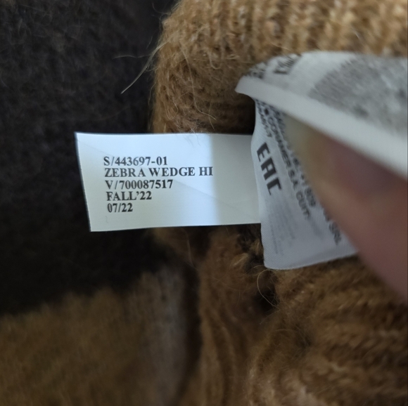 Banana Republic Alpaca Blend Zebra Wedge Motif Sweater Small Tan Brown Crewneck - Picture 6 of 6